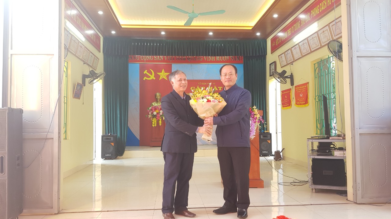 Tổ 19 phường Bắc Sơn tổ chức gặp mặt kỷ niệm 33 năm Ngày hội Quốc phòng toàn dân