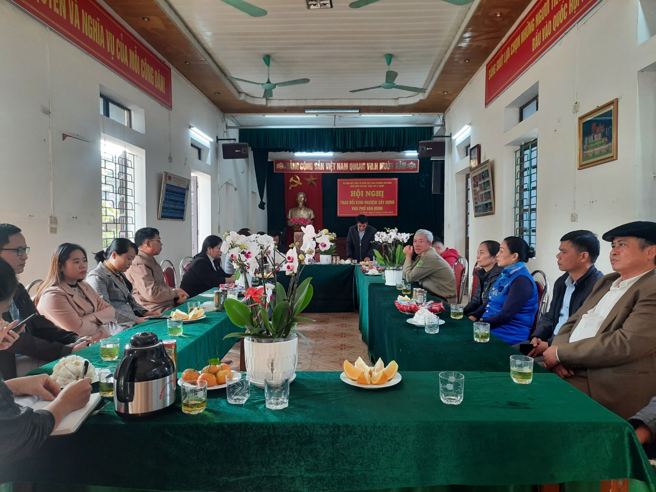UBMTTQ Việt Nam phường Yên Bình tổ chức hội nghị trao đổi kinh nghiệm xây dựng khu phố văn minh tại Tổ dân phố Lý Nhân