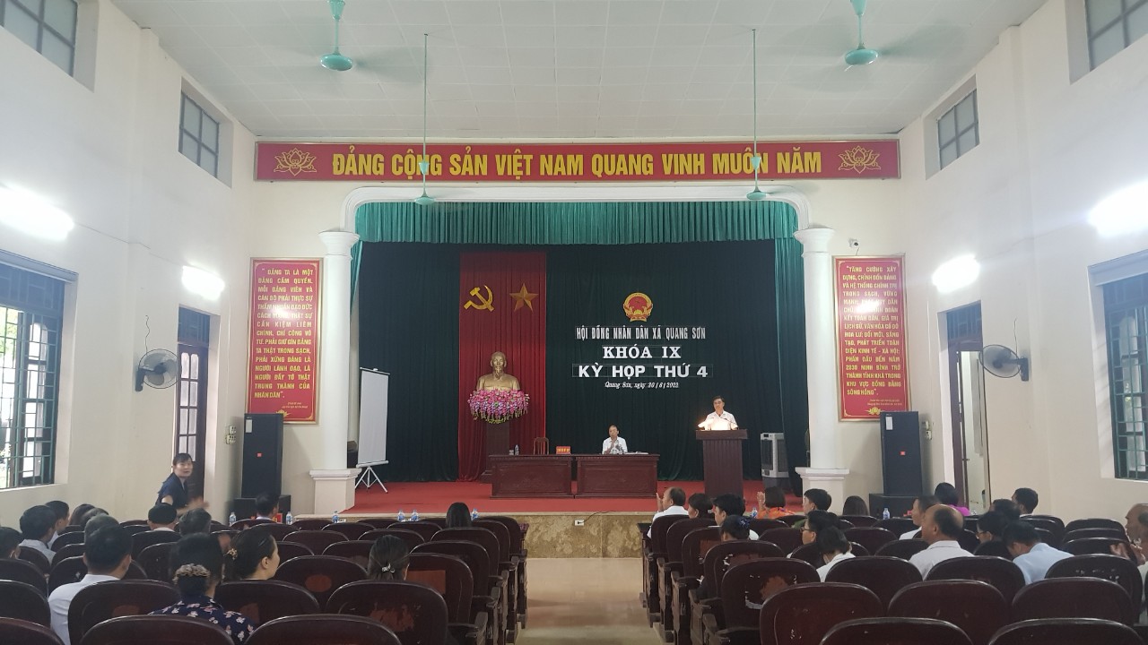 HĐND  xã Quang Sơn khóa IX nhiệm kỳ 2021- 2026 tổ chức kỳ họp thứ IV