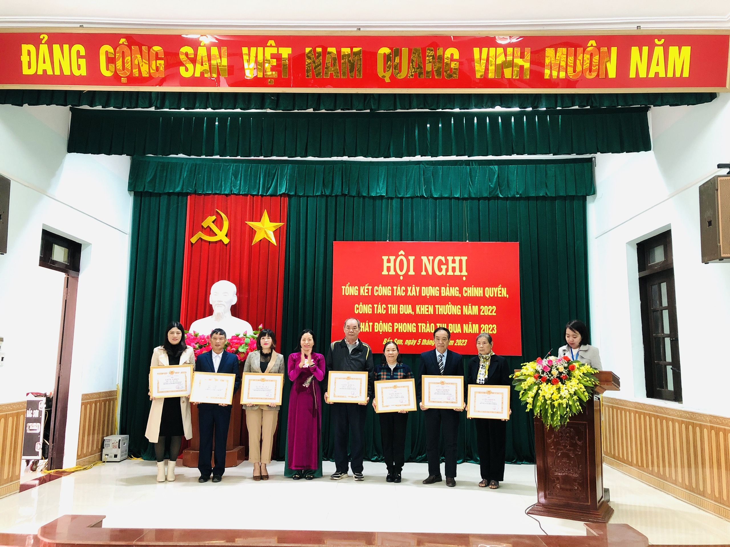 Đảng uỷ phường Bắc Sơn tổ chức Hội nghị tổng kết công tác xây dựng Đảng, xây dựng chính quyền năm 2022 và phát động phong trào thi đua năm 2023