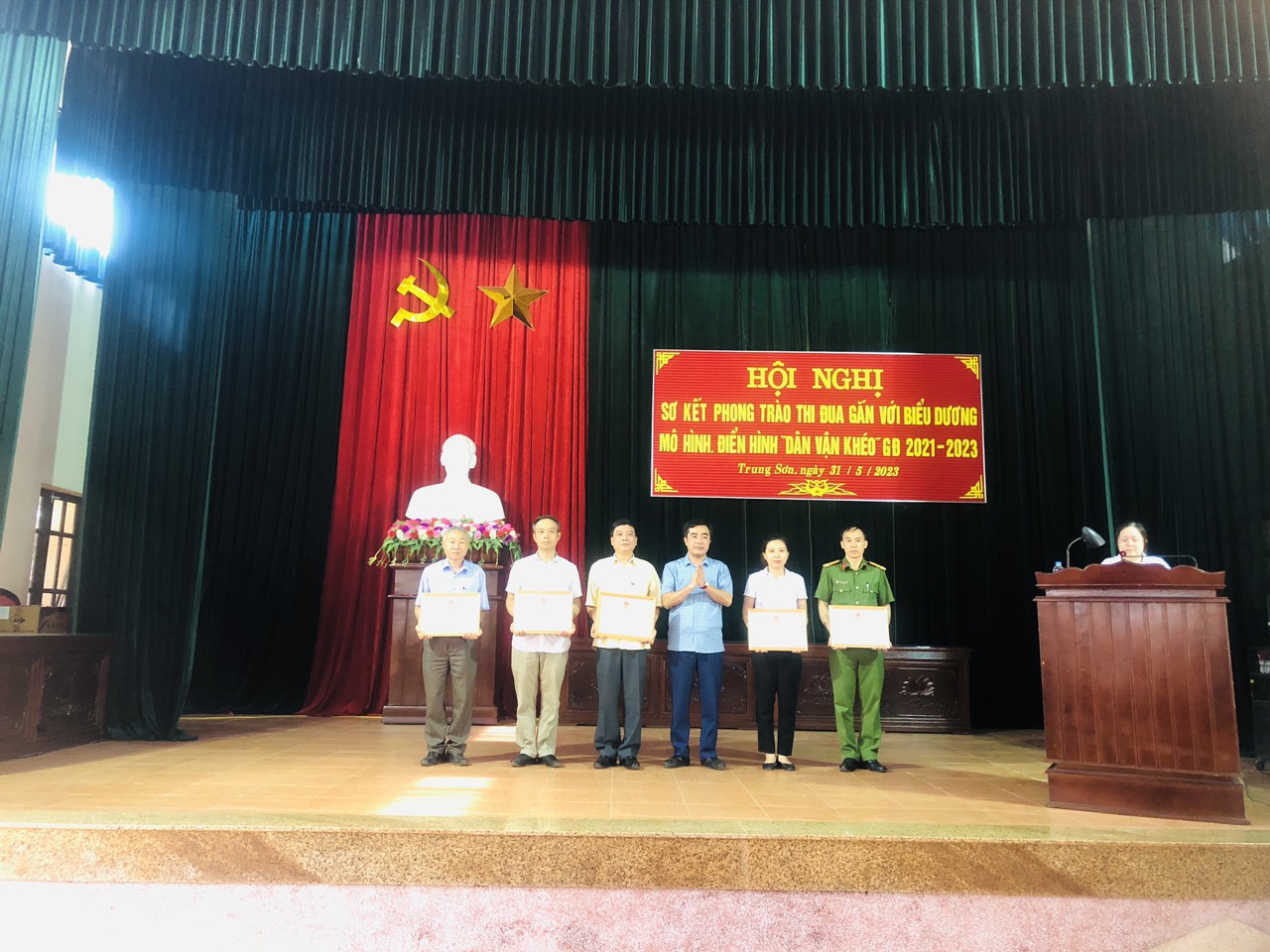 Đảng uỷ phường Trung Sơn tổ chức Hội nghị sơ kết phong trào thi đua gắn với biểu dương mô hình, điển hình “Dân vận khéo”,  giai đoạn 2021-2023