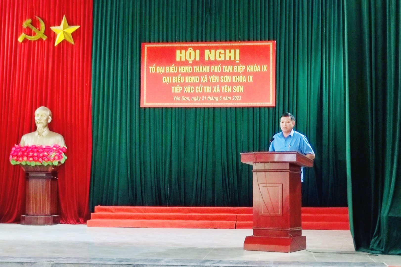Tổ đại biểu HĐND thành phố Tam Điệp (Khóa IX) tại Xã Yên Sơn và đại biểu HĐND Xã Khóa IX, nhiệm kỳ 2021 - 2026  tiếp xúc với cử tri xã trước kỳ họp thường lệ giữa năm 2023.  