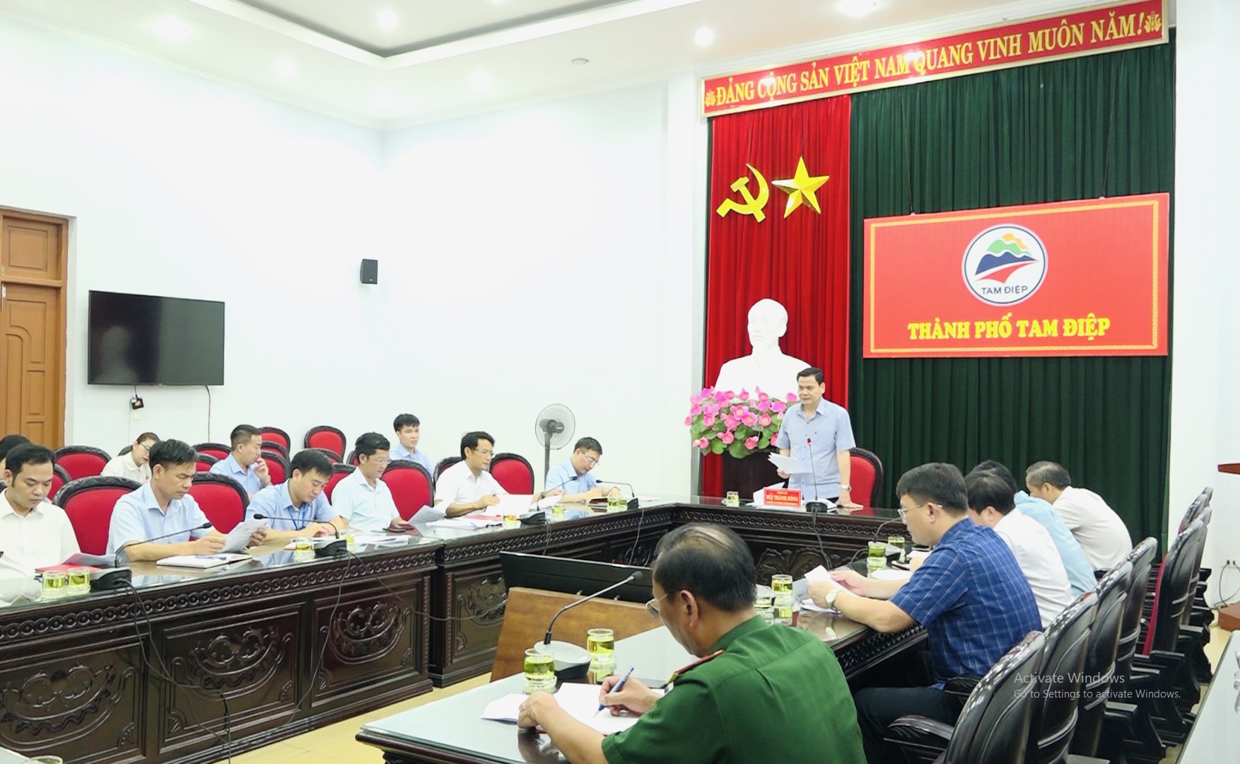 Hội nghị Ban chỉ đạo Giải phóng mặt bằng Dự án đầu tư xây dựng tuyến đường Đông-Tây tỉnh Ninh Bình (giai đoạn I)